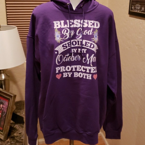 Jerzees Tops - 💕3 for $12 SALE Jerzees Graphic Hoodie